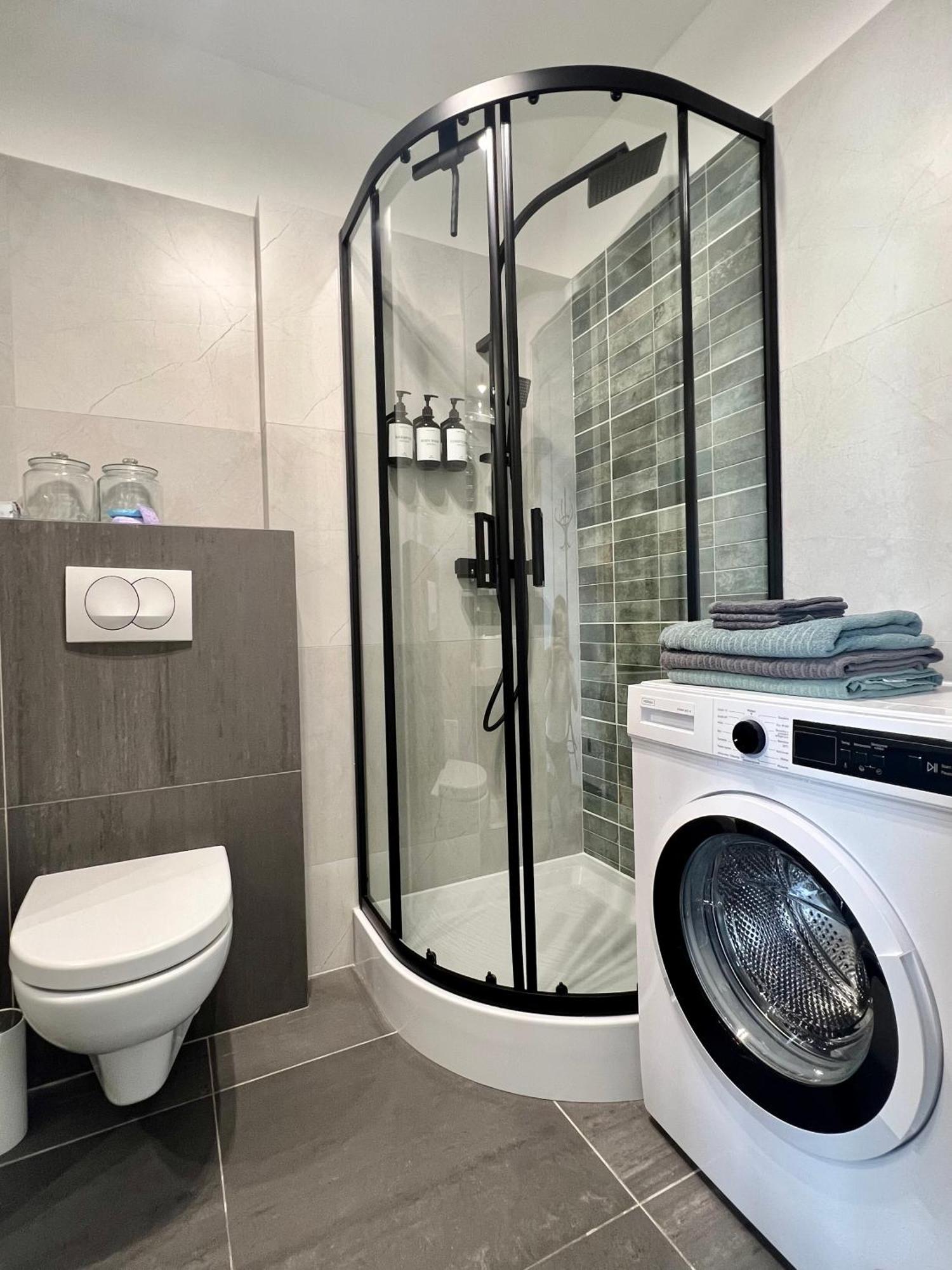 Apartament Przytulny 5 - Las, Self Check In, Dworzec Pkp Rzeszow Bagian luar foto